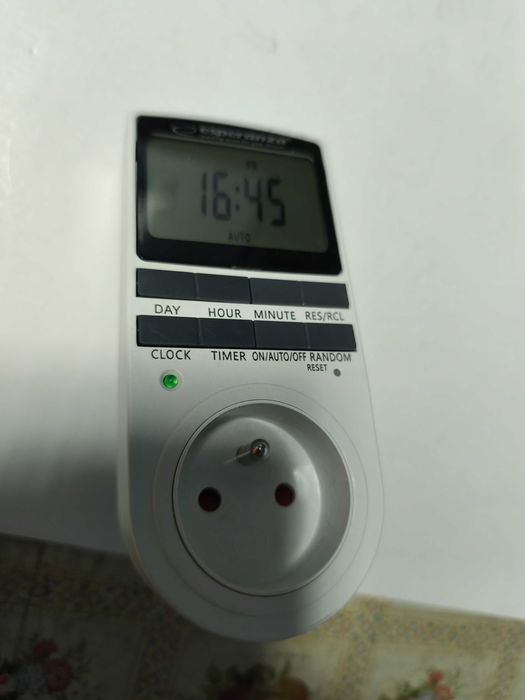 Priza cu temporizator afisaj digital