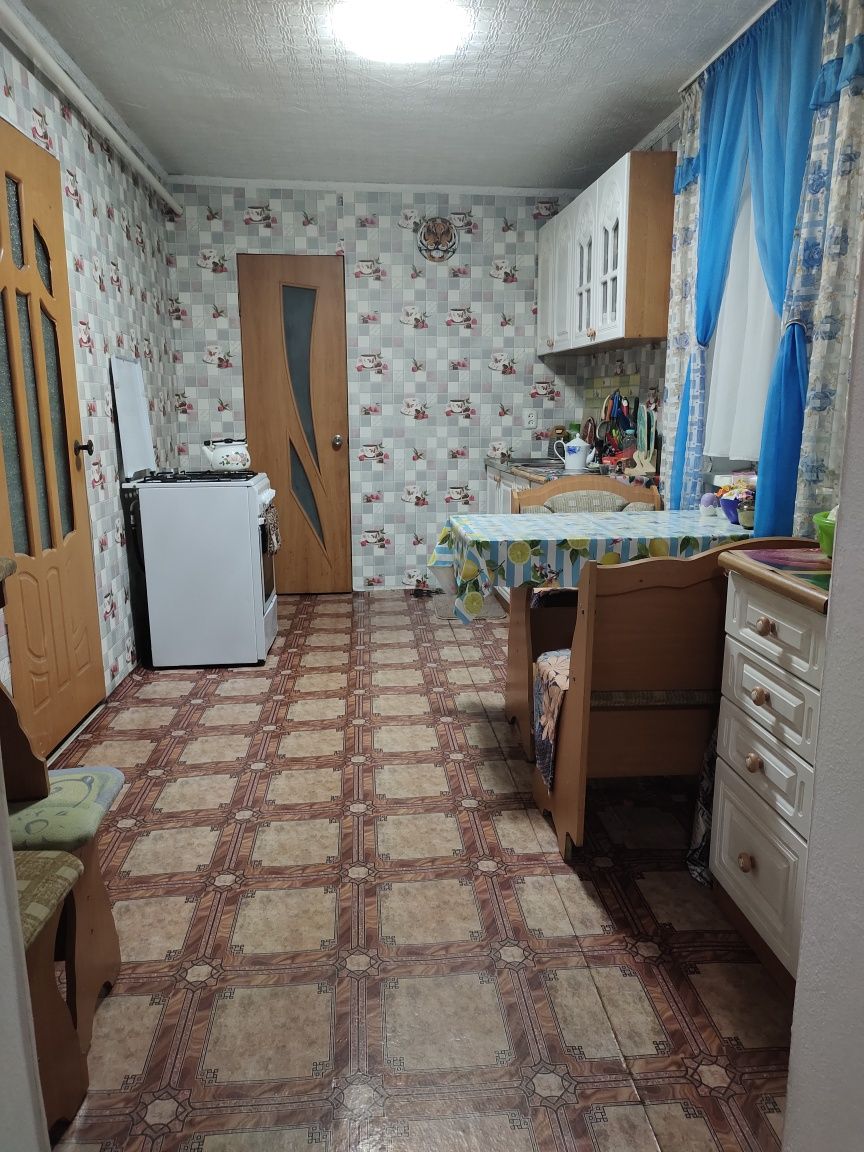 Продается  дом в поселке Нура
