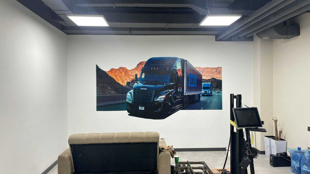 Devorga rasm chizish