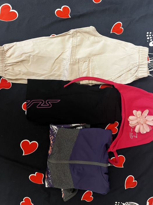 Pantaloni si compleu sport pt fetite cadou o caciulita