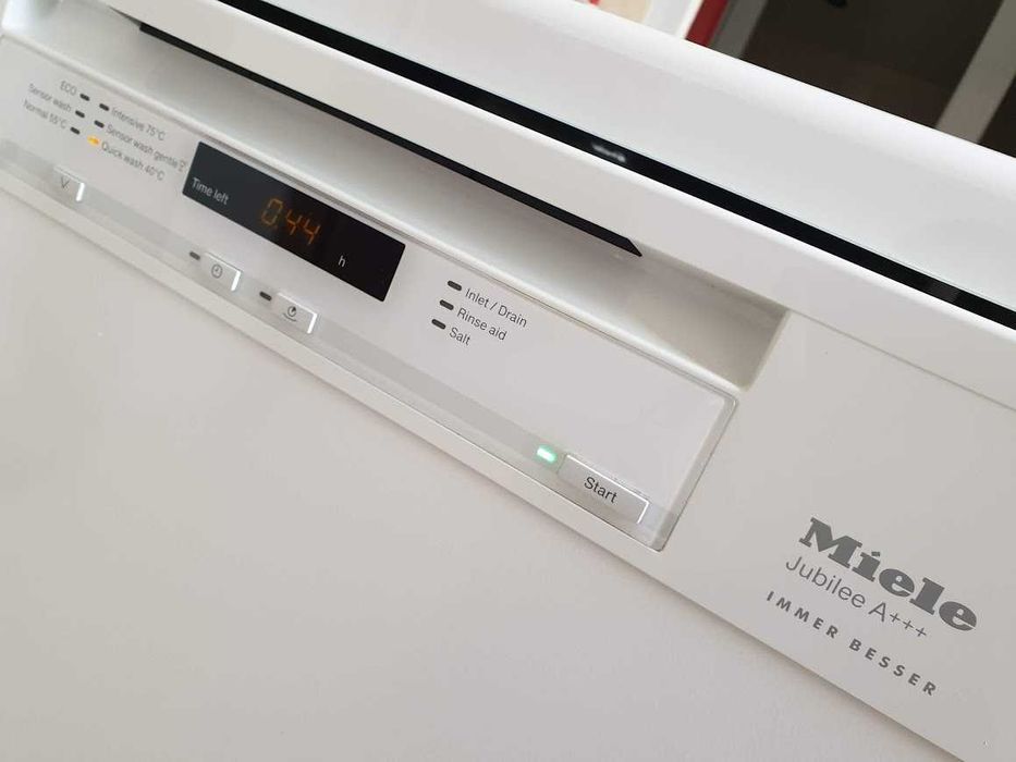 Auto Open - Съдомиялна Miele - 14 Комплекта - Свободностояща - 60см