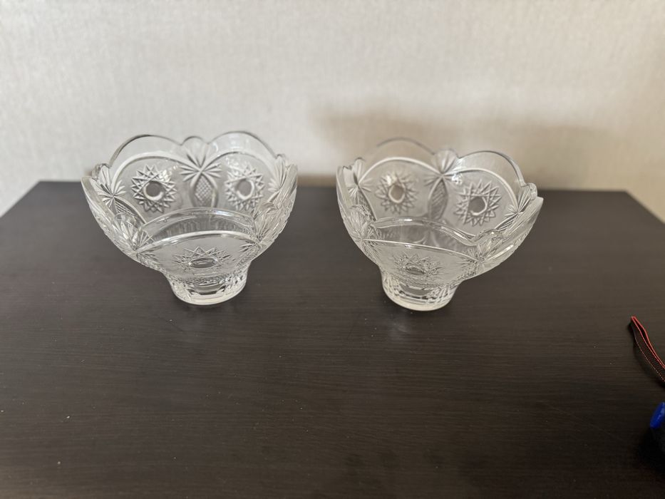 Хрустпльные  вазы СССР 2шт