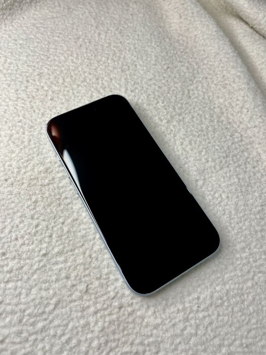iPhone 15.
