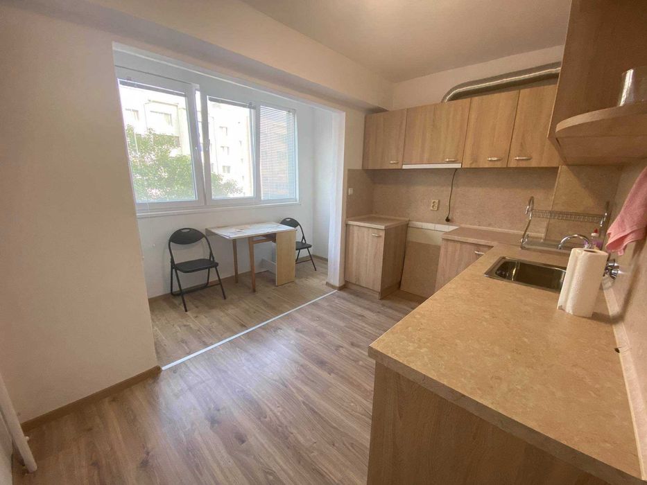 Дава се под наем Двустаен апартамент в Бургас, Славейков - 45 кв.м за 165 € - Снимка #5