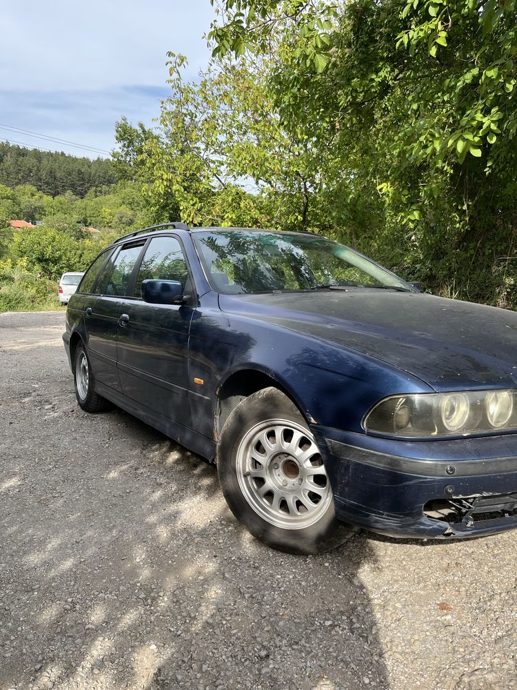 BMW e39 530d 2001 На части