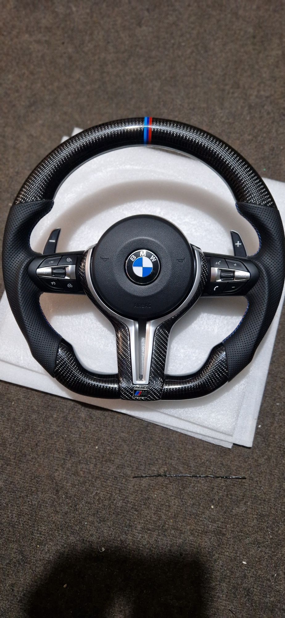 Volan NOU M BMV  G20 SI G30 CARBON SI toata gama F