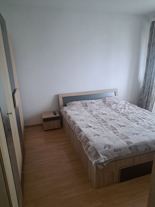 Apartament în bloc tip vila