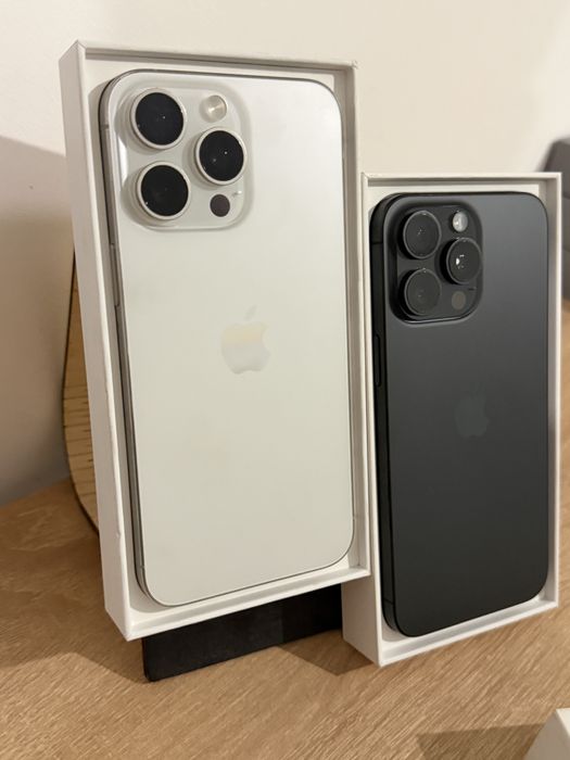 Vand iphone 15 pro max 256 impecabile