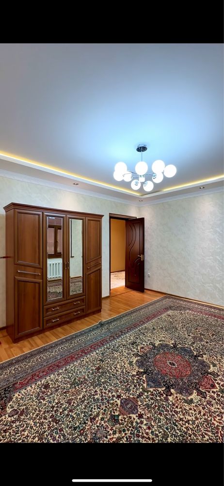 Hovli sotiladi olmazor