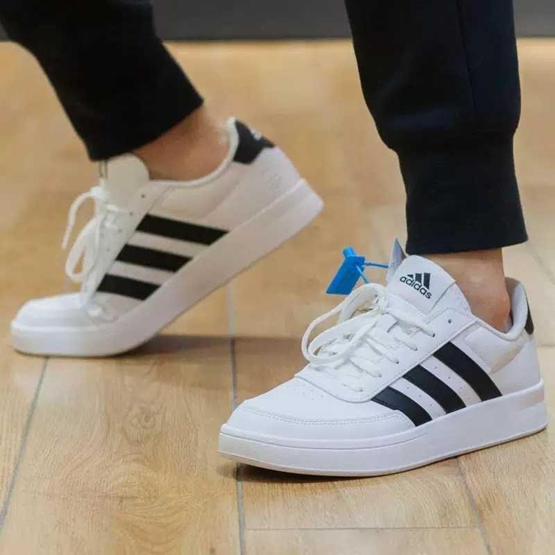 Oригинални кецове * ADIDAS BREAKNET 2.0 * EU40-45 1/3