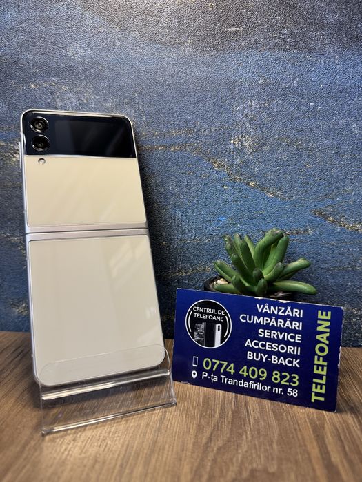 Samsung Galaxy Z Flip 3/256Gb/Garantie 2Ani Centrul de Telefoane/Rate