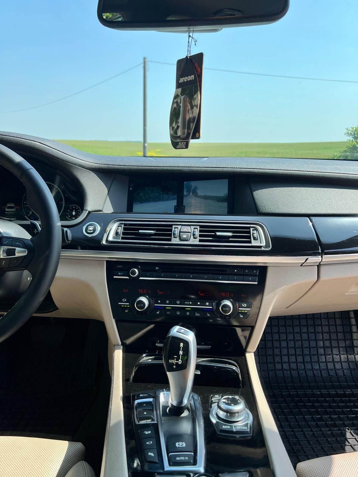 Vand BMW 740XD 2011