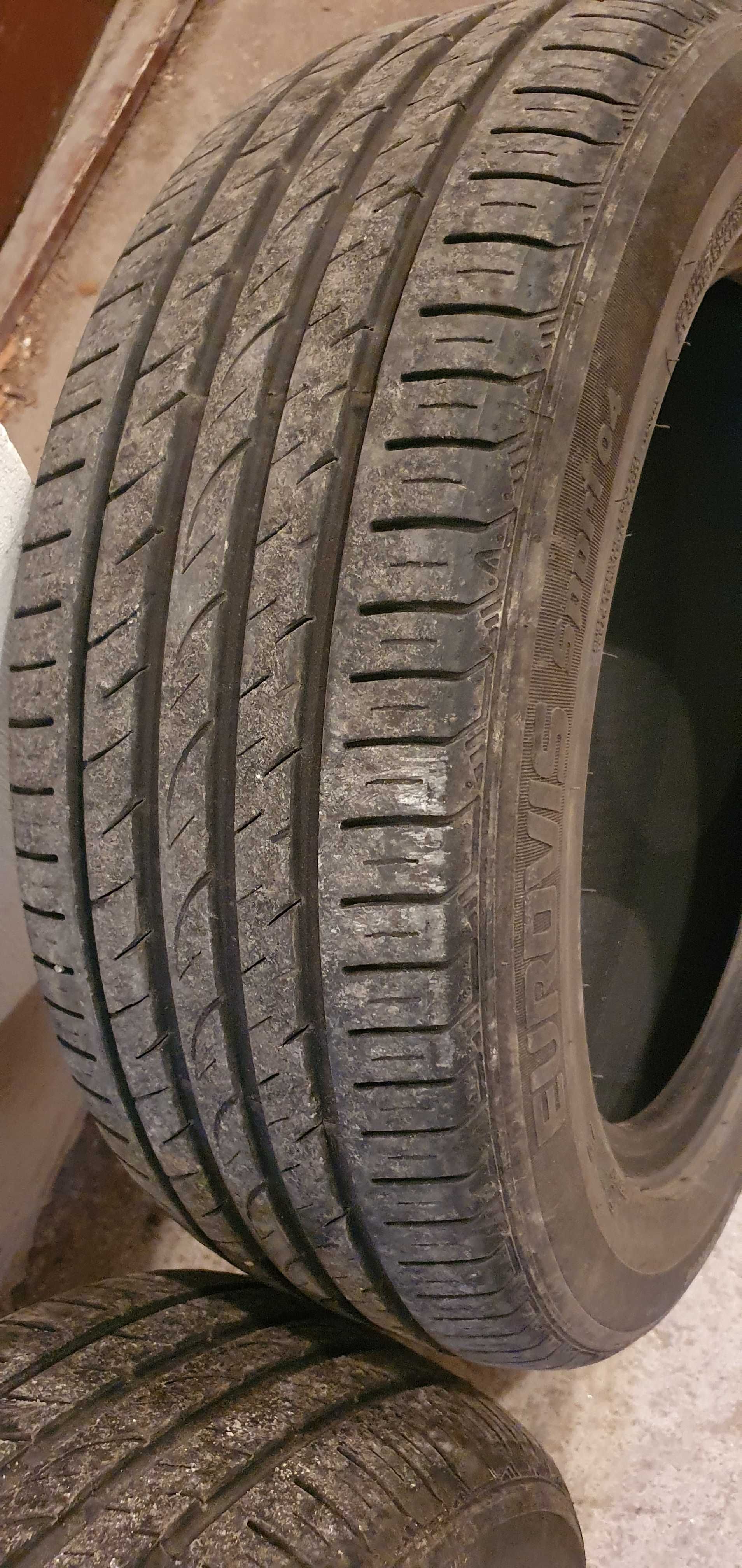 4 броя гуми 16 ROADSTONE  EUROVIS 205 55 16