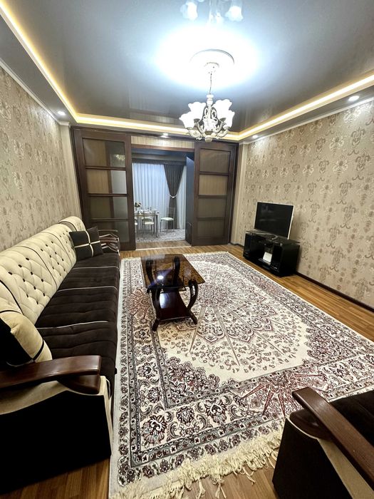 Сдам евро квартиру на Ойбек гостиница Россия