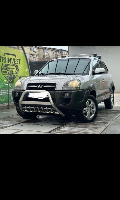 Vând Hyundai Tucson anul 2006, motor 2.0 crdi 140 cp