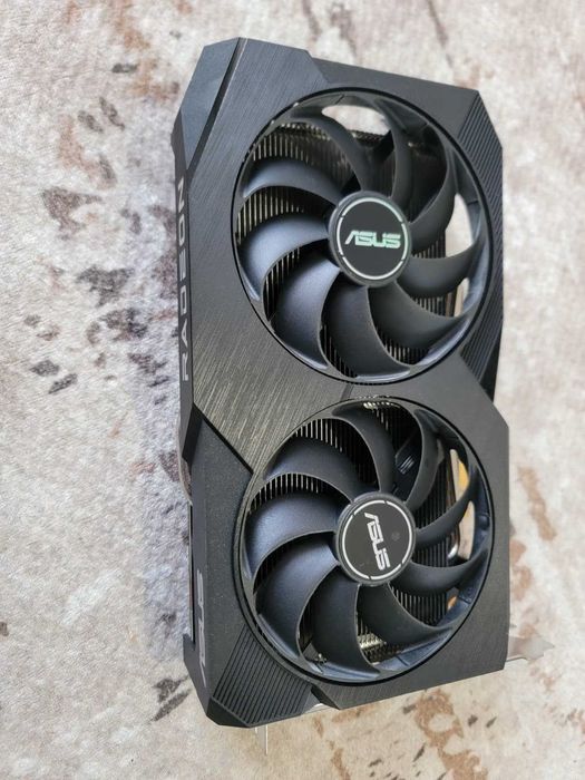 Vand placa video Asus RX7600-O8G-V2