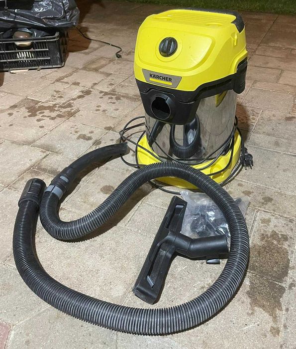 Aspirator multifuncționalKärcher WD 3 S V-17/4/20