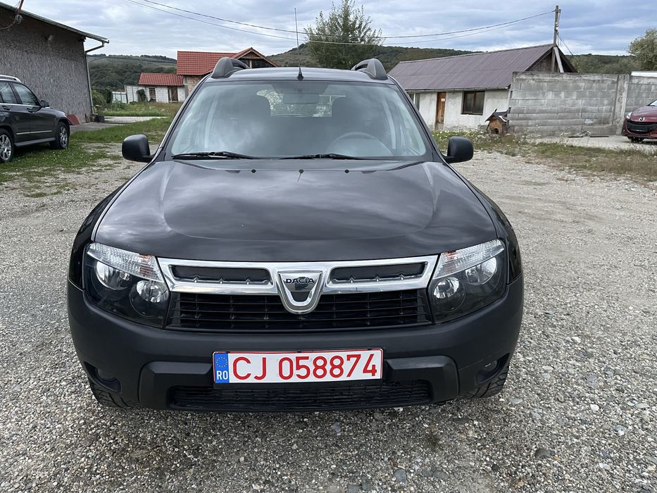Dacia Duster 4x4 motorizare 1.5 diesel an 2011