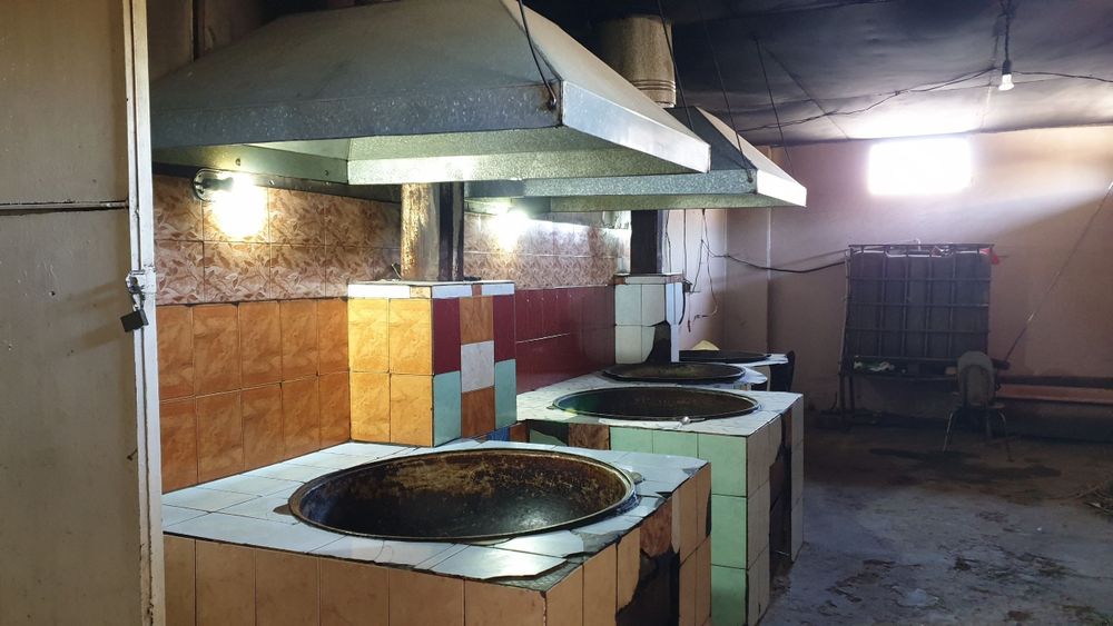 Савдо дуконлар ва туйхона сотилади