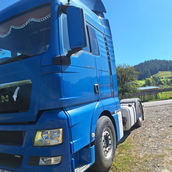 Vând Cap tractor marca MAN 18480