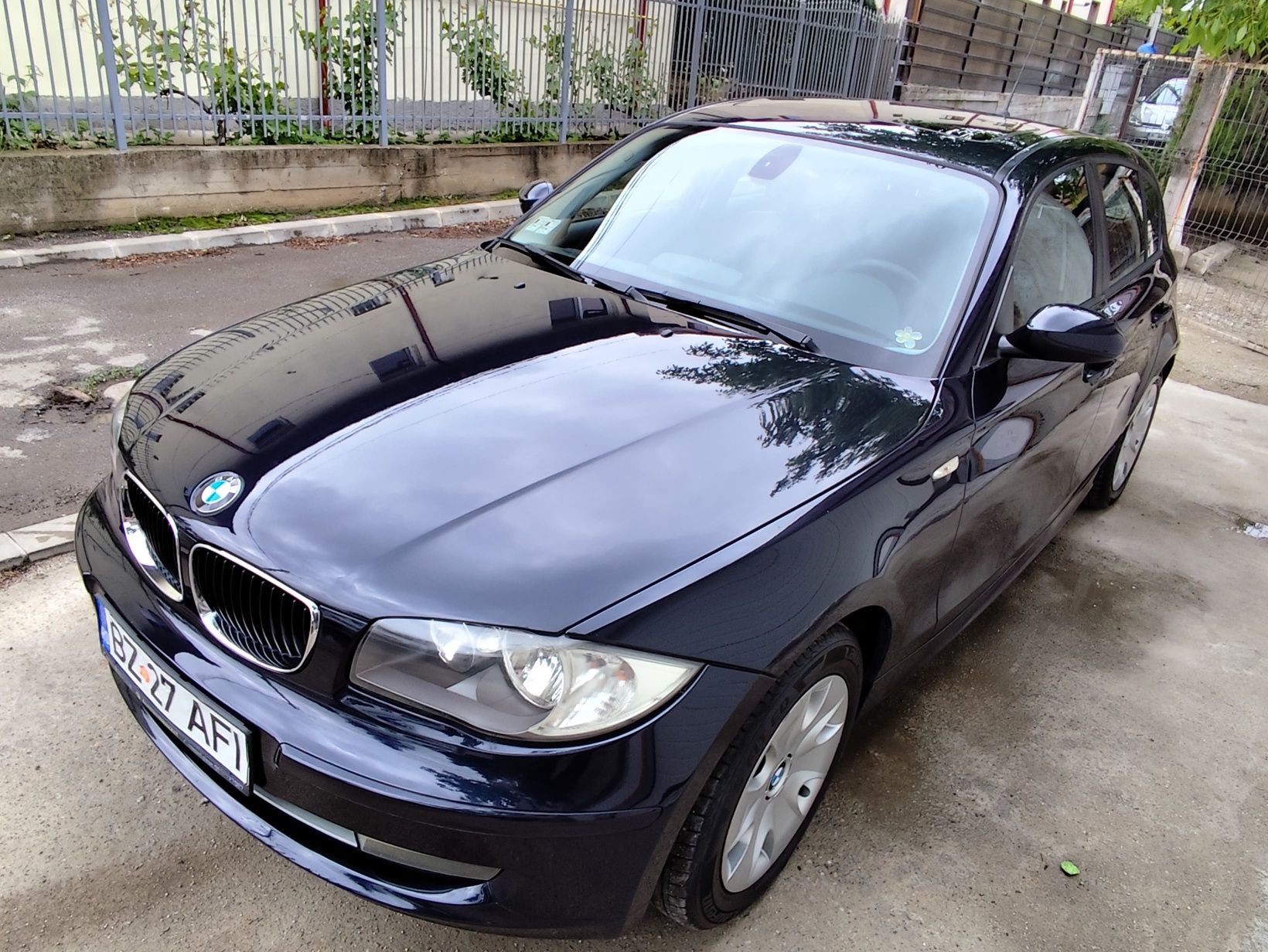 BMW Seria 1 118d E87 2009