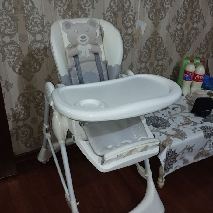 Продам стулчик для кормления 2 в 1