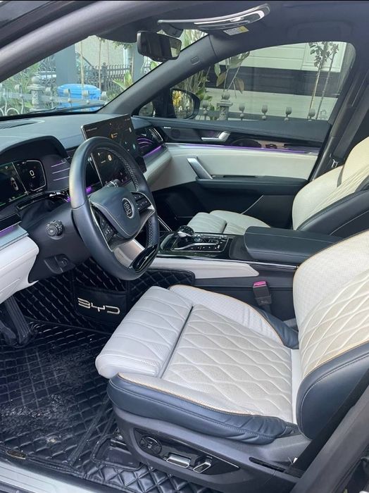Продажа машина BYD tank gibrit