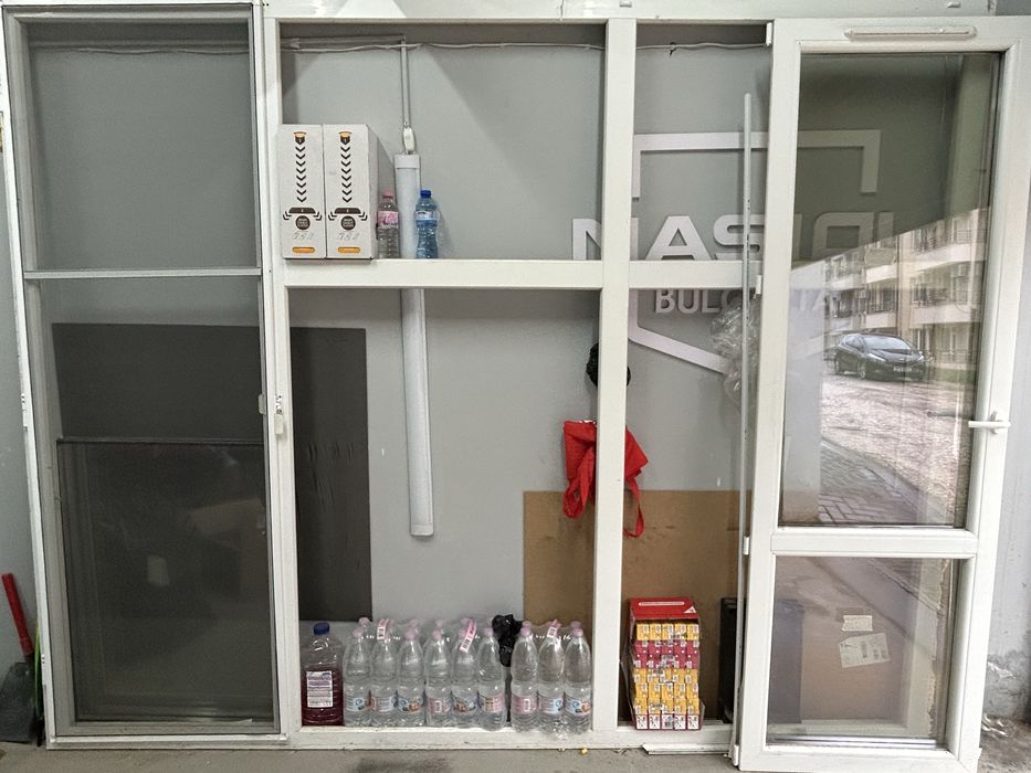 PVC Дограма с врата