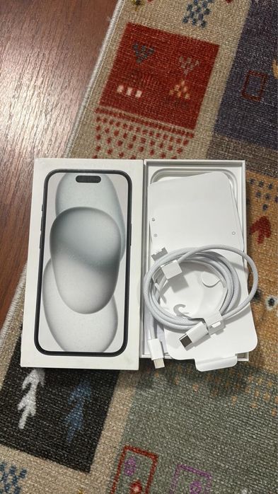 Айфон 15 в идеальном состояний