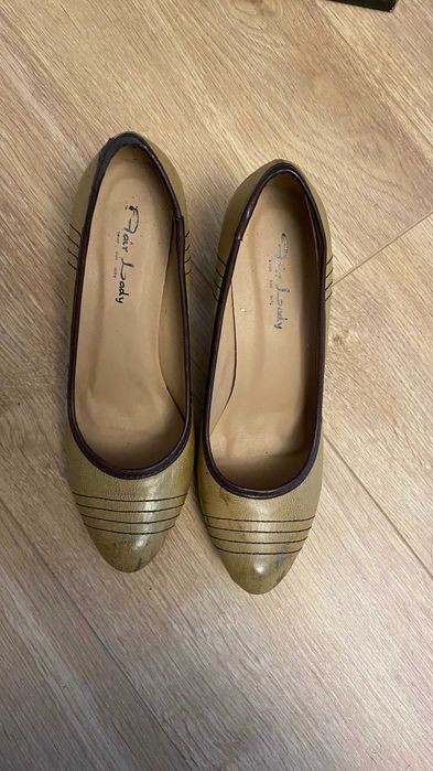 Нови пролетни обувки - 37 номер