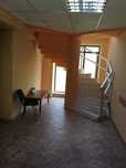 Inchiriez apartament cu trei camere in casa cu curte zona Dedeman