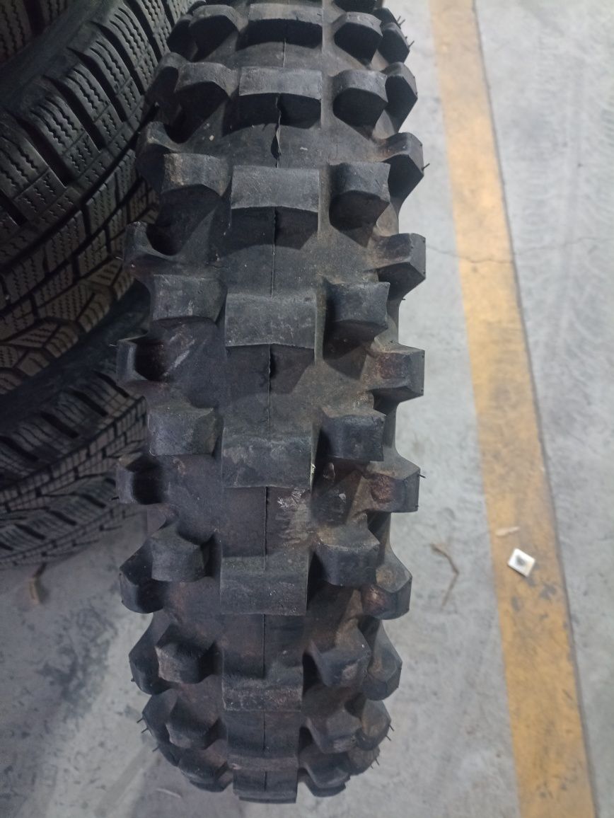 O anvelopa "cross" de spate ca si noua Mitas 120/90 R18 dot 0322