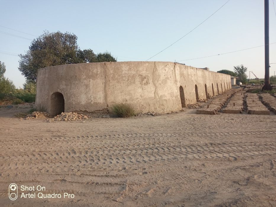 Янгарик т. Кармиш к. Ґишт заводи ва гишт пишириш хумбизи сотилади