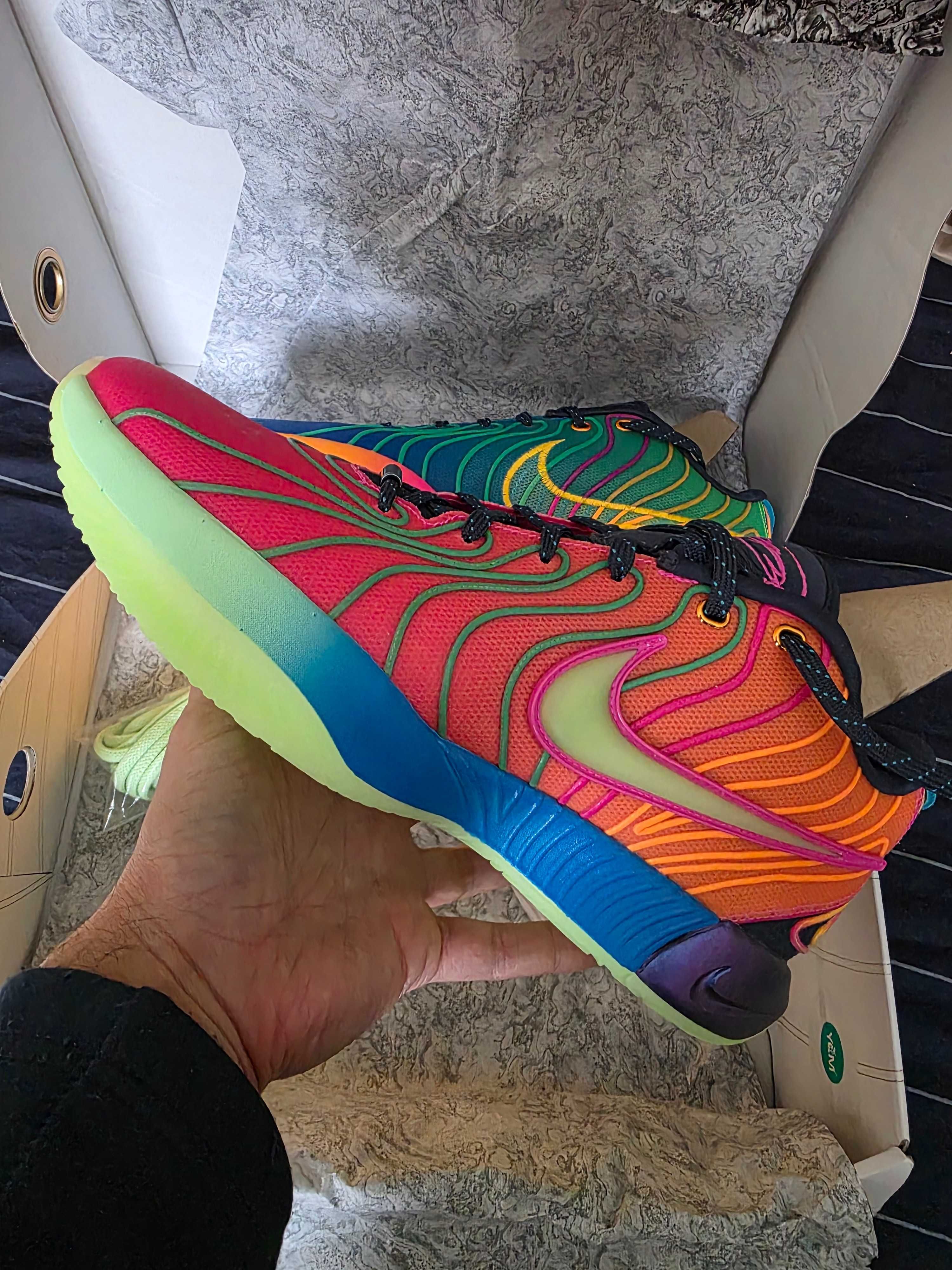 Обувки - Леброн 21 / LeBron xxi - multicolor