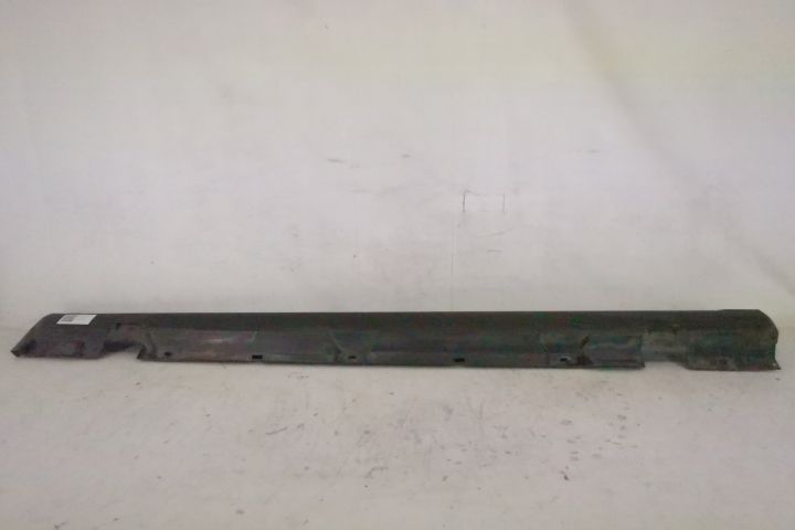 Праг Тип Стъпало Ляв Оригинален В Добро Състояние Мерцедес-Бенц / Merc