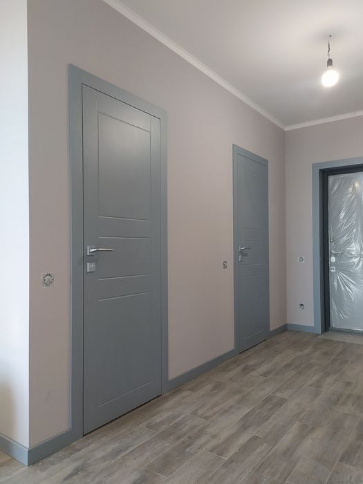 Монтаж на интериорни врати и подови мдф первази