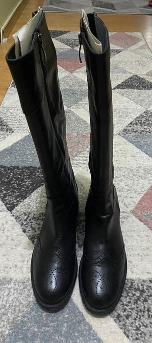 Cizme negre clasice