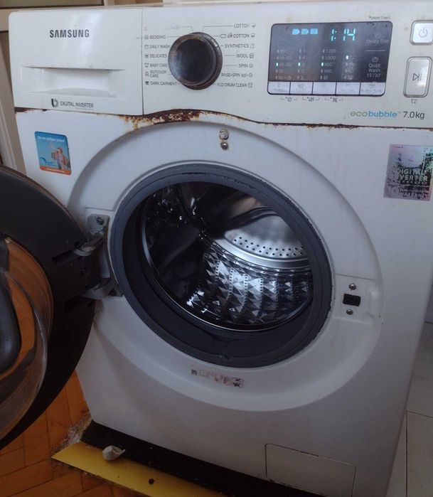 Работеща пералня Samsung WW70K5210UW/LE