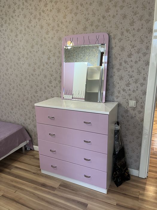 Мебельный гарнитур для девочки