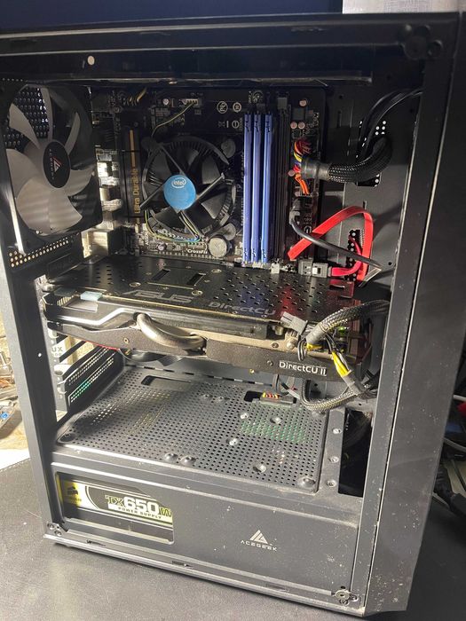 Unitate PC Gaming i7-4770 GTX 780 3GB 12GB RAM 500GB SSD + 2TB HDD RGB