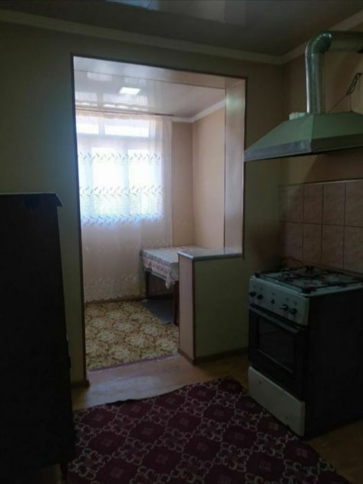 Арендага 3 хона 4 этаж Микрорайонда жойлашган.Агентство