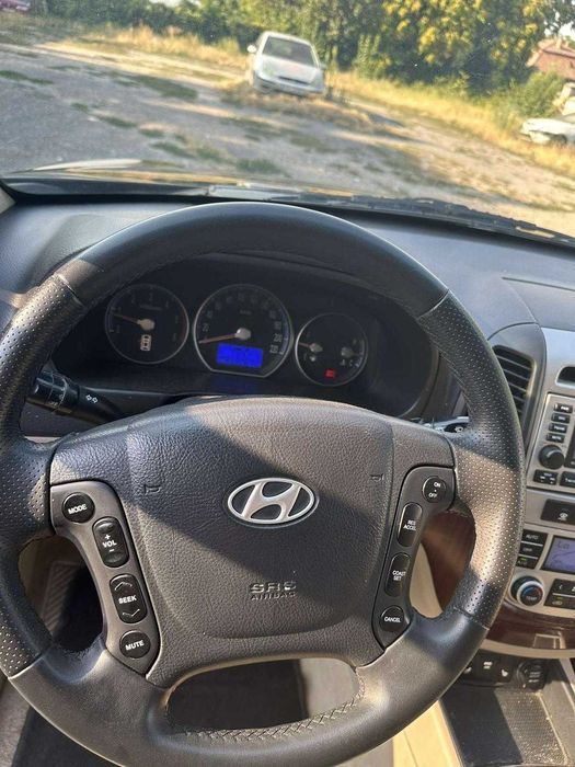 Hyundai Santa Fe 2.2 CRDi 4x4 | 2007 | Manuală | Fara accidente