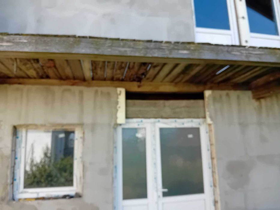 Casa noua Girov beton armat si BCA 152 mp  la rosu 1240mp P +M