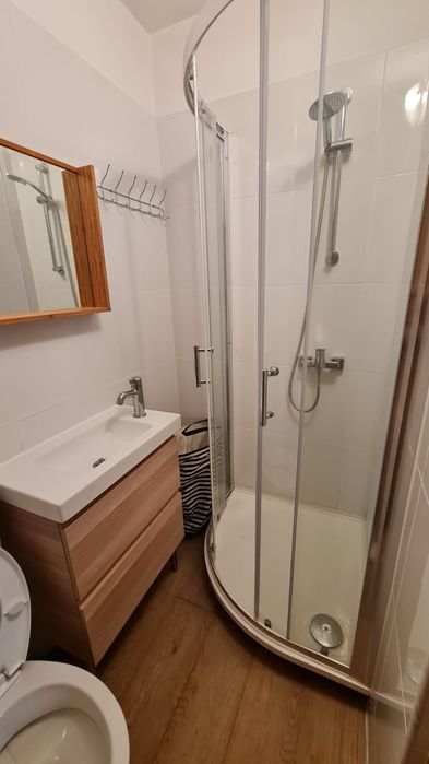 Vând apartament cu 2 camere