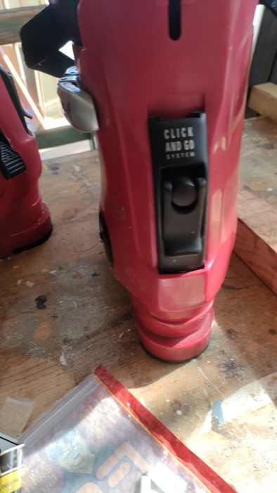 Ски обувки марка" DAHSTEIN"