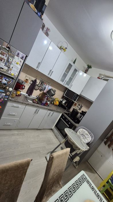 Apartament 2 camera +bucătărie separat