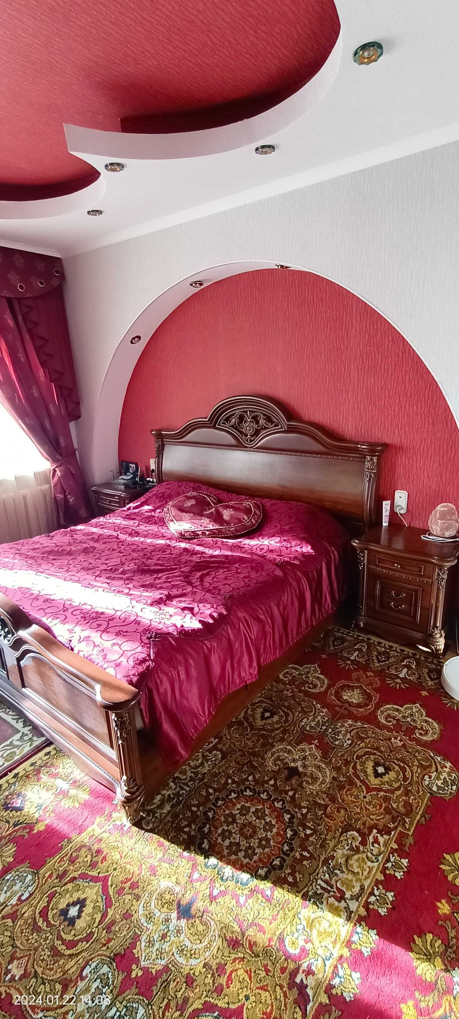 № 1323 Продам 3 комнатную квартиру в болгарском доме, ул.Менделеева