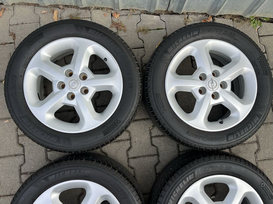 Jante 5x110mm anvelope iarna 205/55 R16 Opel Astra Zafira Corsa Meriva