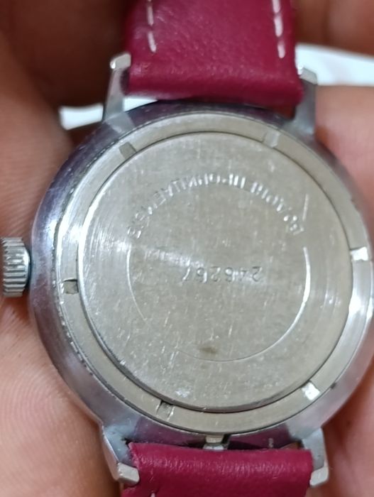 Ceas mecanic Wostock (Labe de pisică)