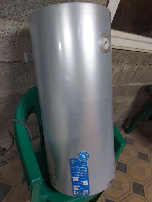 Срочнооооо Продам водонагреватель (бойлер)